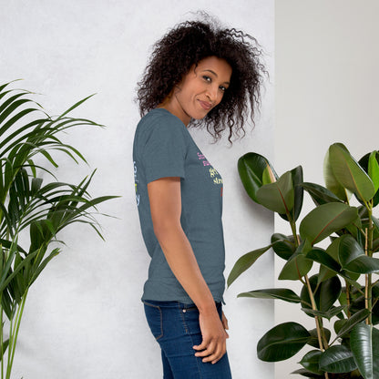 楽しいソフトスタイルTシャツ - 遊び心のあるタイ人女性のグラフィックTシャツ | FunWearCode