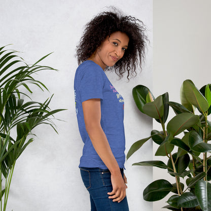 楽しいソフトスタイルTシャツ - 遊び心のあるタイ人女性のグラフィックTシャツ | FunWearCode